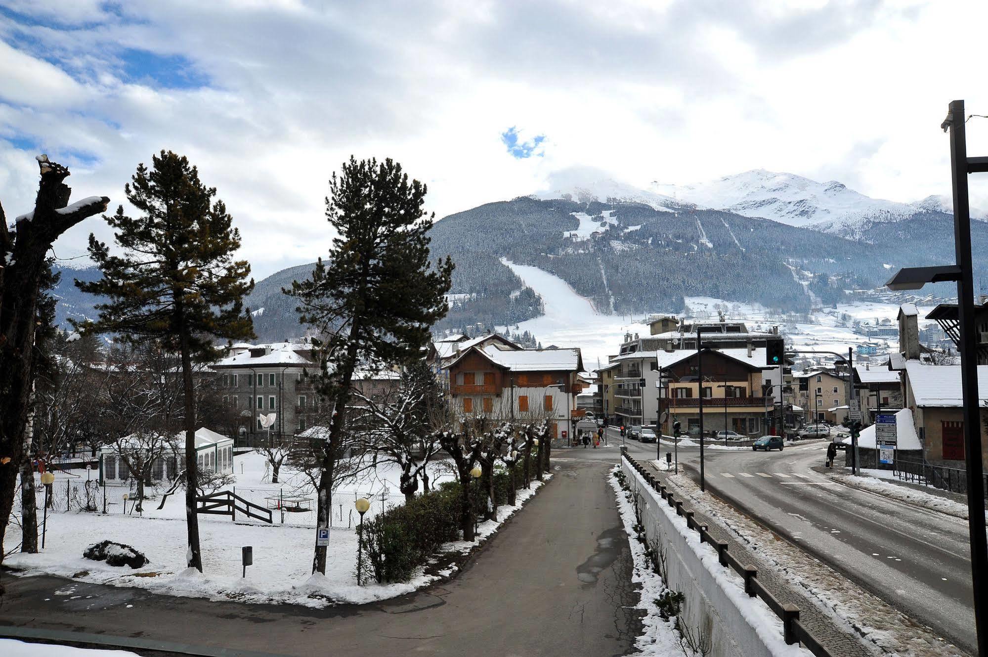 Hotel Nazionale Bormio Extérieur photo