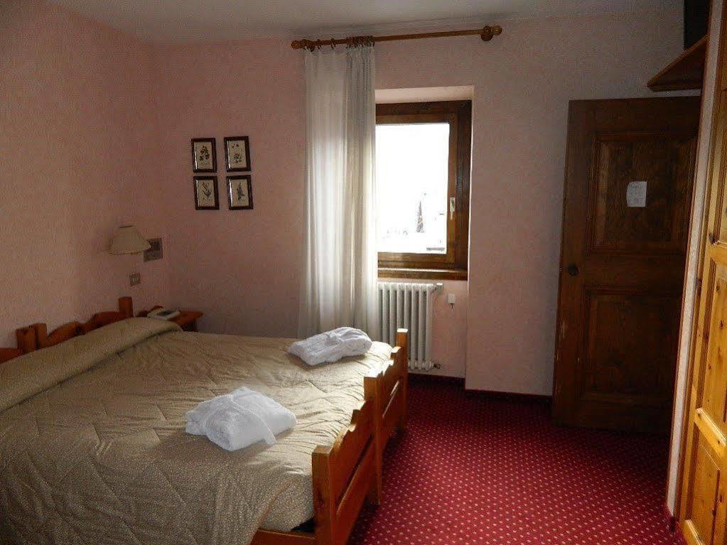 Hotel Nazionale Bormio Extérieur photo